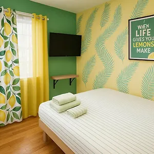 Lemon Vibes Harlem Affordable Comfort Apartment