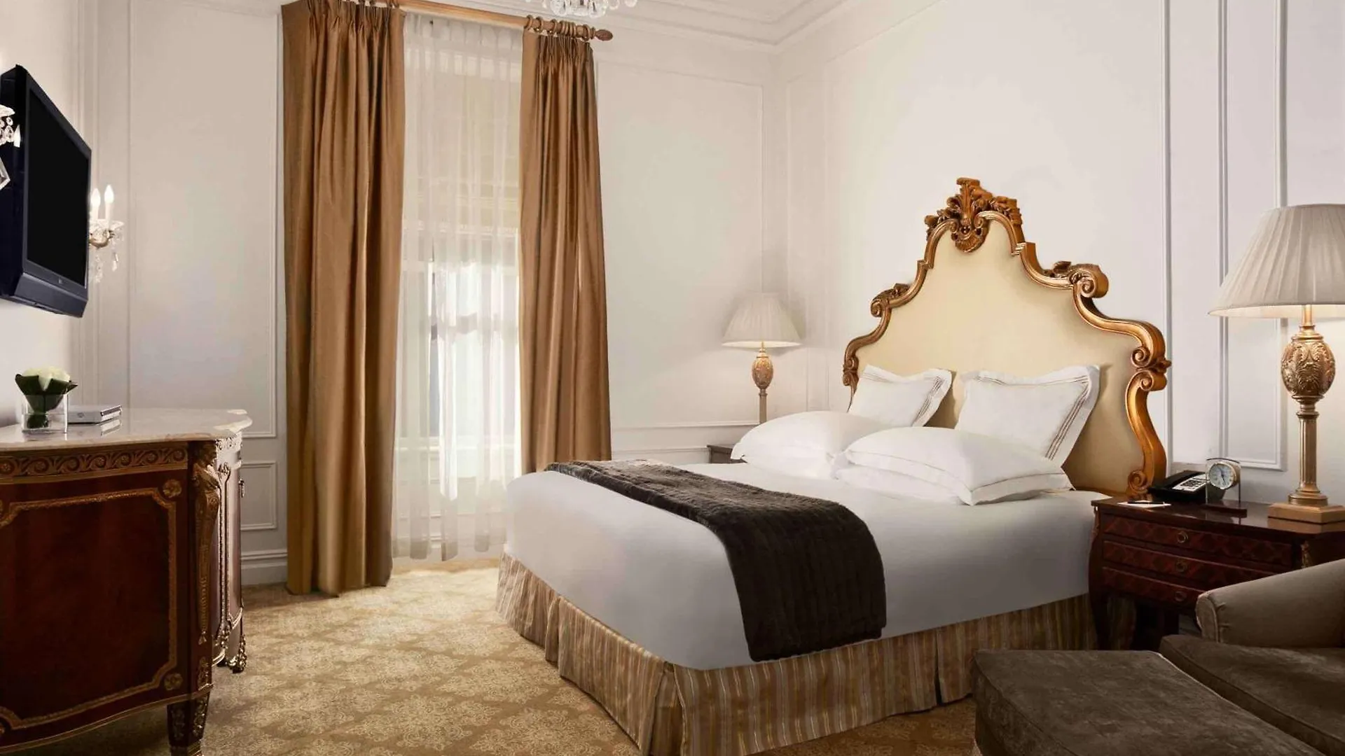 The Plaza Hotel New York 5*,  United States